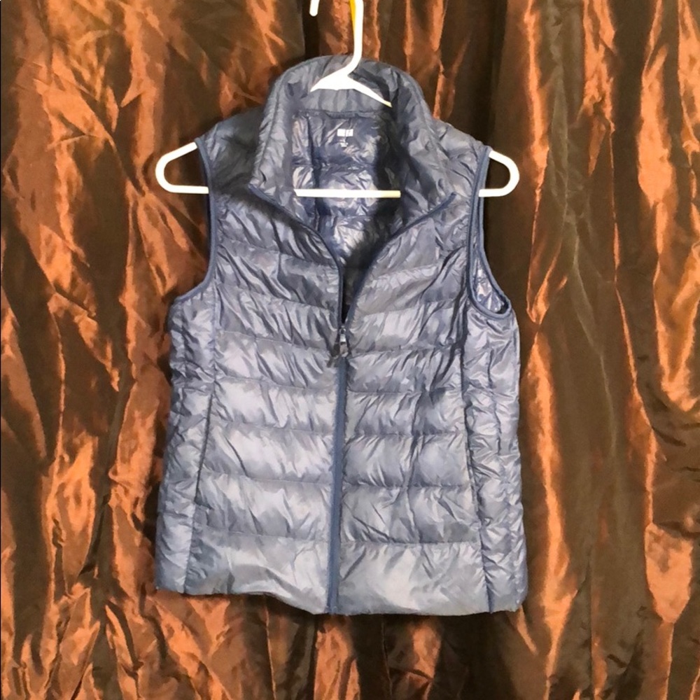 I Uniqlo quilted best in blue